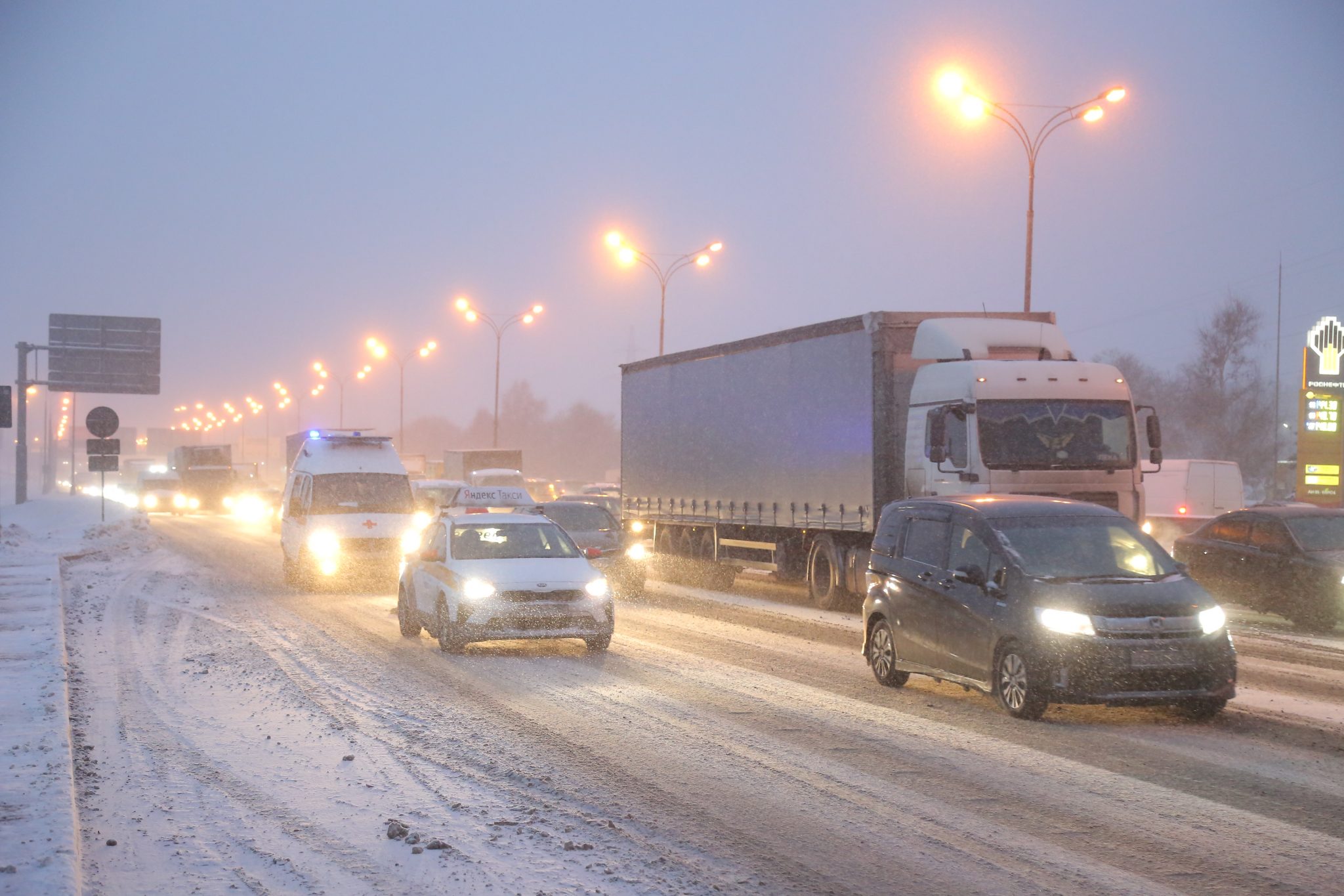 дороги в москве зимой