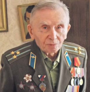 Тадеуш Нагурный с Сиреневого бульвара отмечает 105-летний юбилей