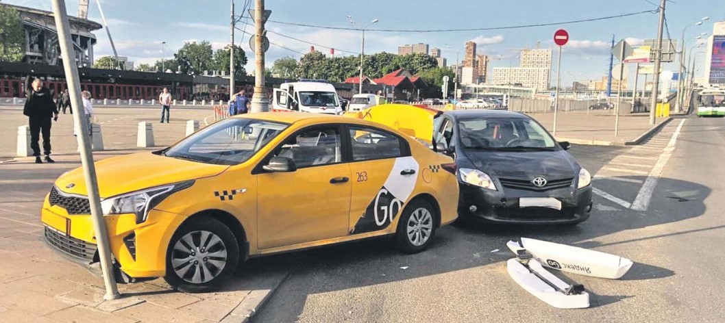 В ВАО прошел рейд по проверке таксистов