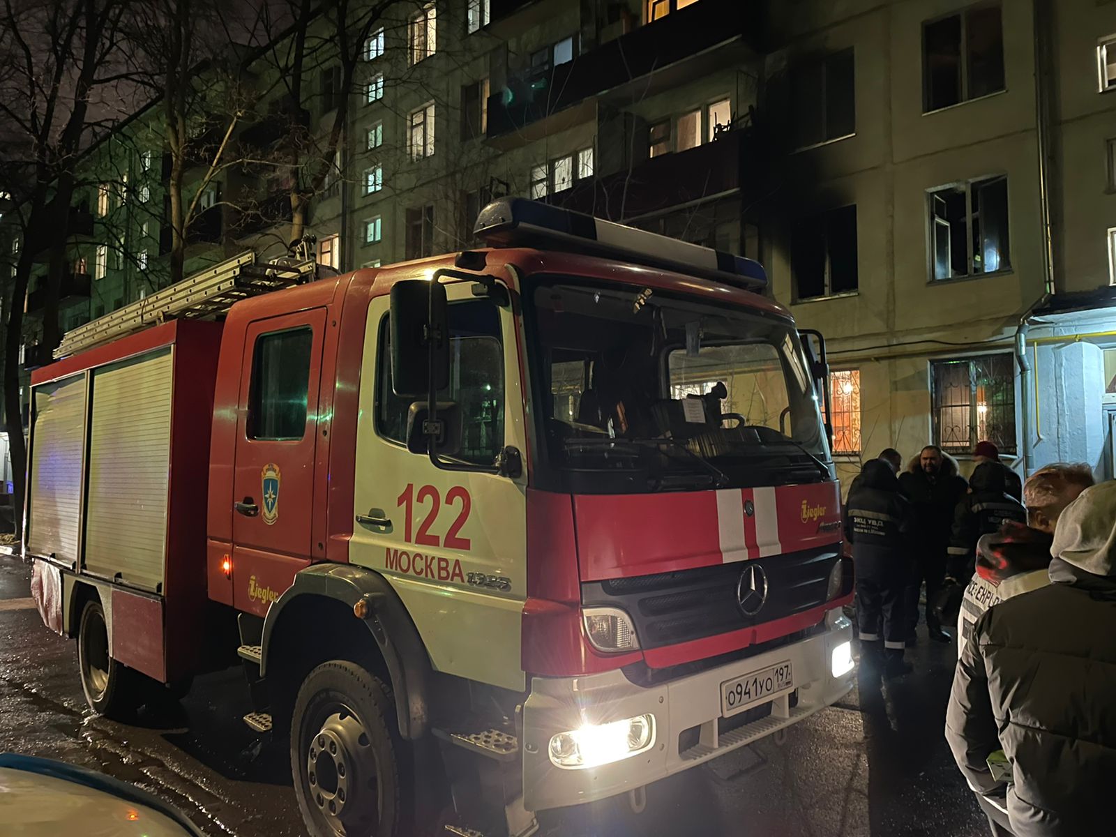 В пожаре на Байкальской погиб человек
