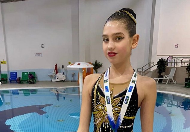 Синхронистка из ВАО в составе сборной взяла золото на первенстве России