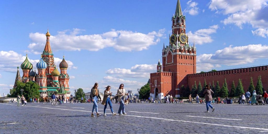 Собянин: В прошлом году Москву посетили 17,9 млн туристов