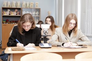 Подготовку к ЕГЭ внесли в школьное расписание