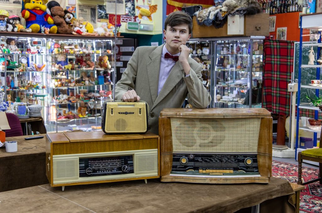 Житель Перова коллекционирует антикварную радиотехнику