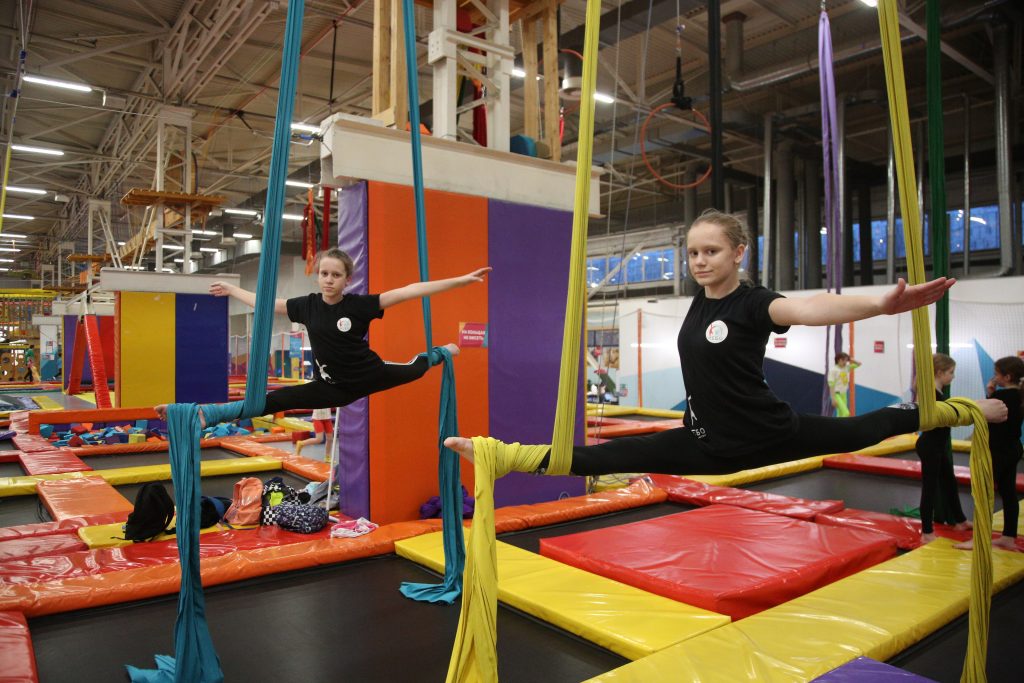 Сёстры из Вешняков стали лучшими воздушными гимнастками в России