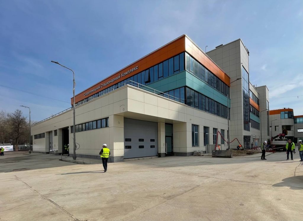 В Вешняках завершается строительство скоропомощного комплекса больницы №15