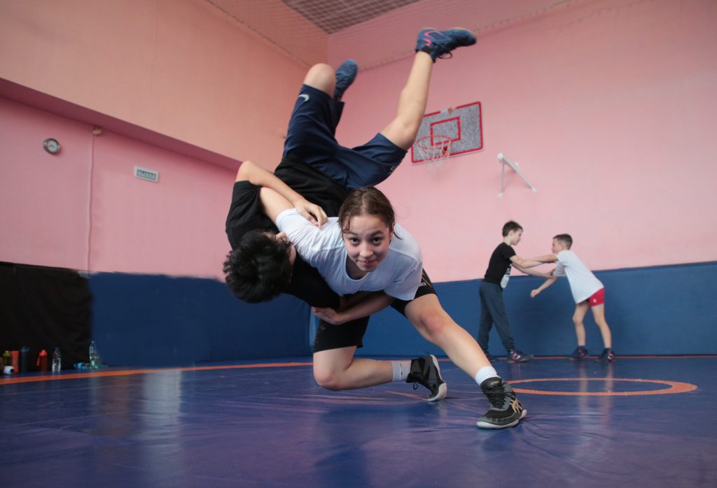 Школьница из Новогиреева выиграла на Всероссийском турнире по борьбе