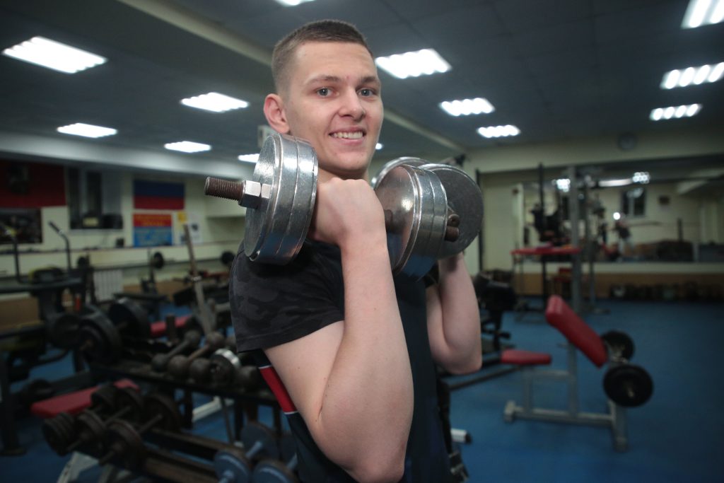 Кадет из Преображенского победил на чемпионате России по пауэрлифтингу
