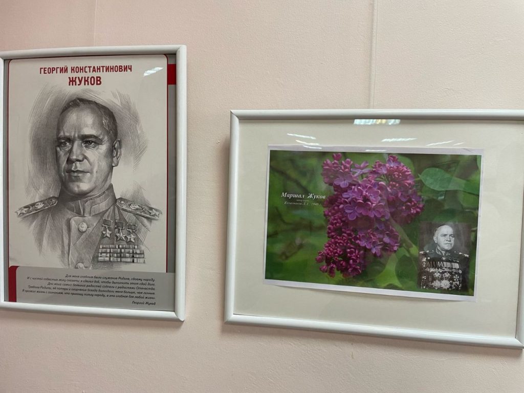 В Ивановском открылась фотовыставка “Сирень Победы”